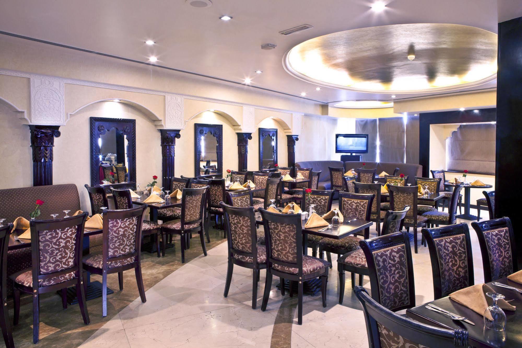 Landmark Riqqa Hotel Dubai Eksteriør bilde