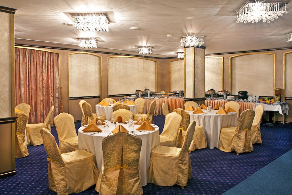 Landmark Riqqa Hotel Dubai Eksteriør bilde