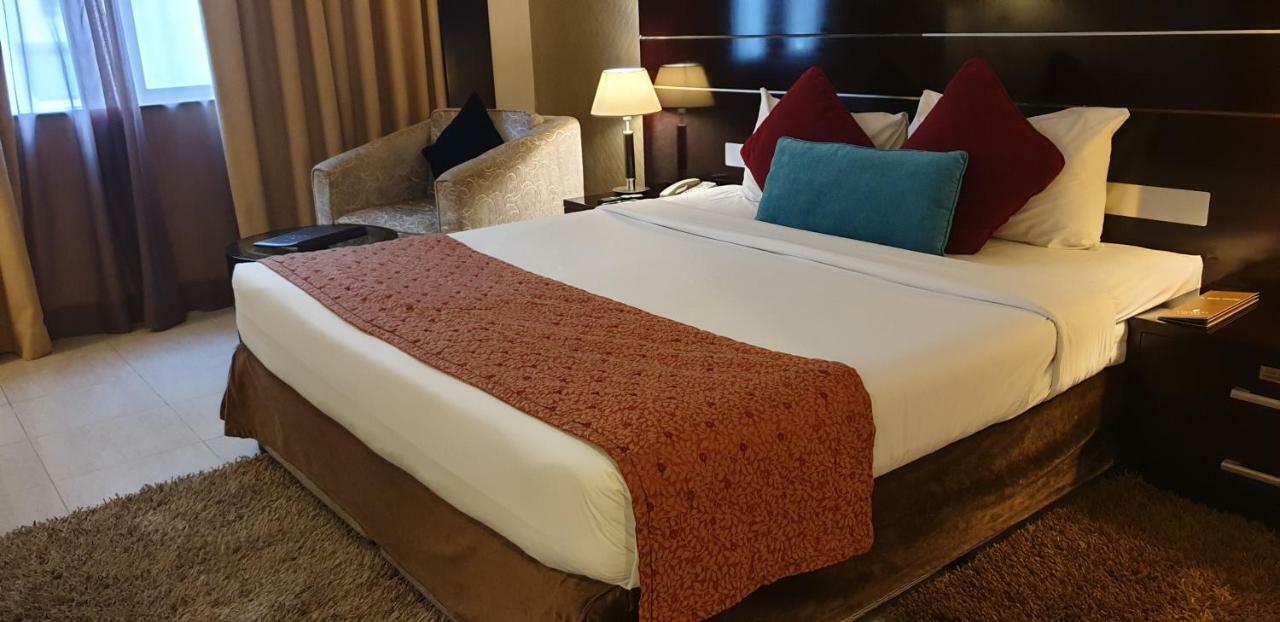 Landmark Riqqa Hotel Dubai Eksteriør bilde
